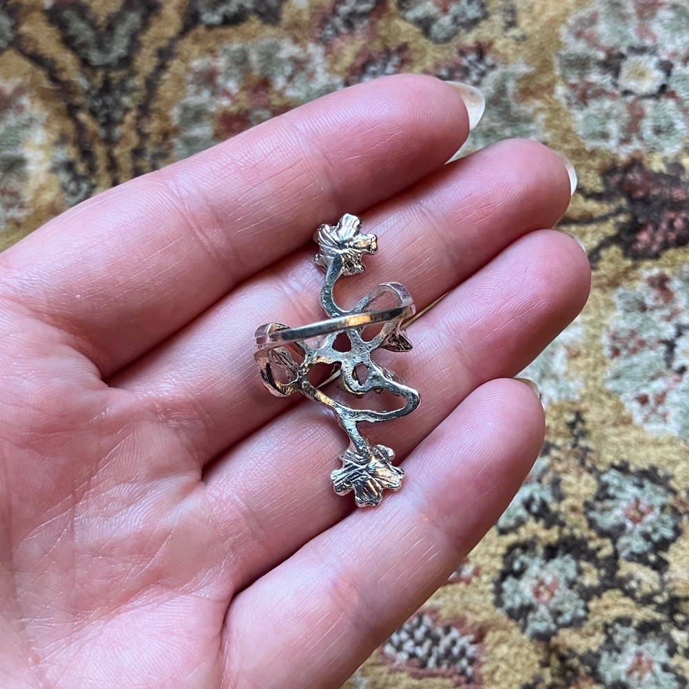 Floral Silver Ring - Picture 2 of 2